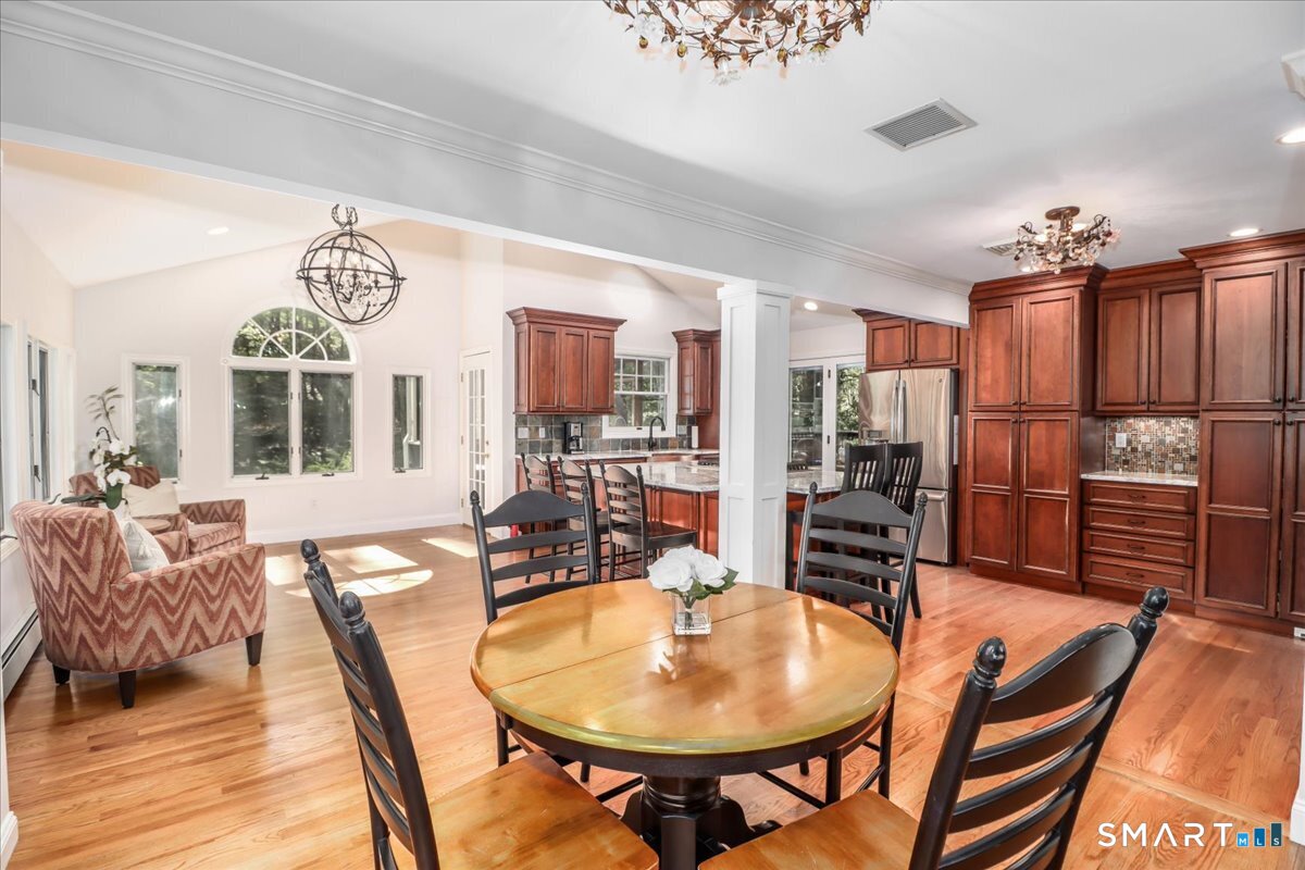 28 Fieldcrest Drive Ridgefield CT 06877