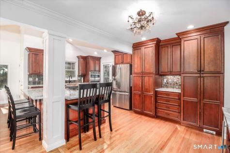28 Fieldcrest Drive Ridgefield CT 06877