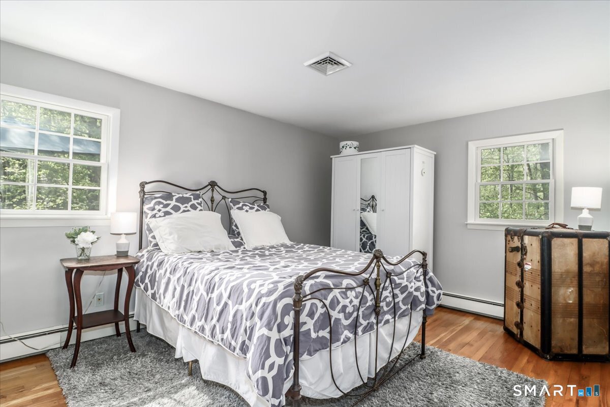 28 Fieldcrest Drive Ridgefield CT 06877