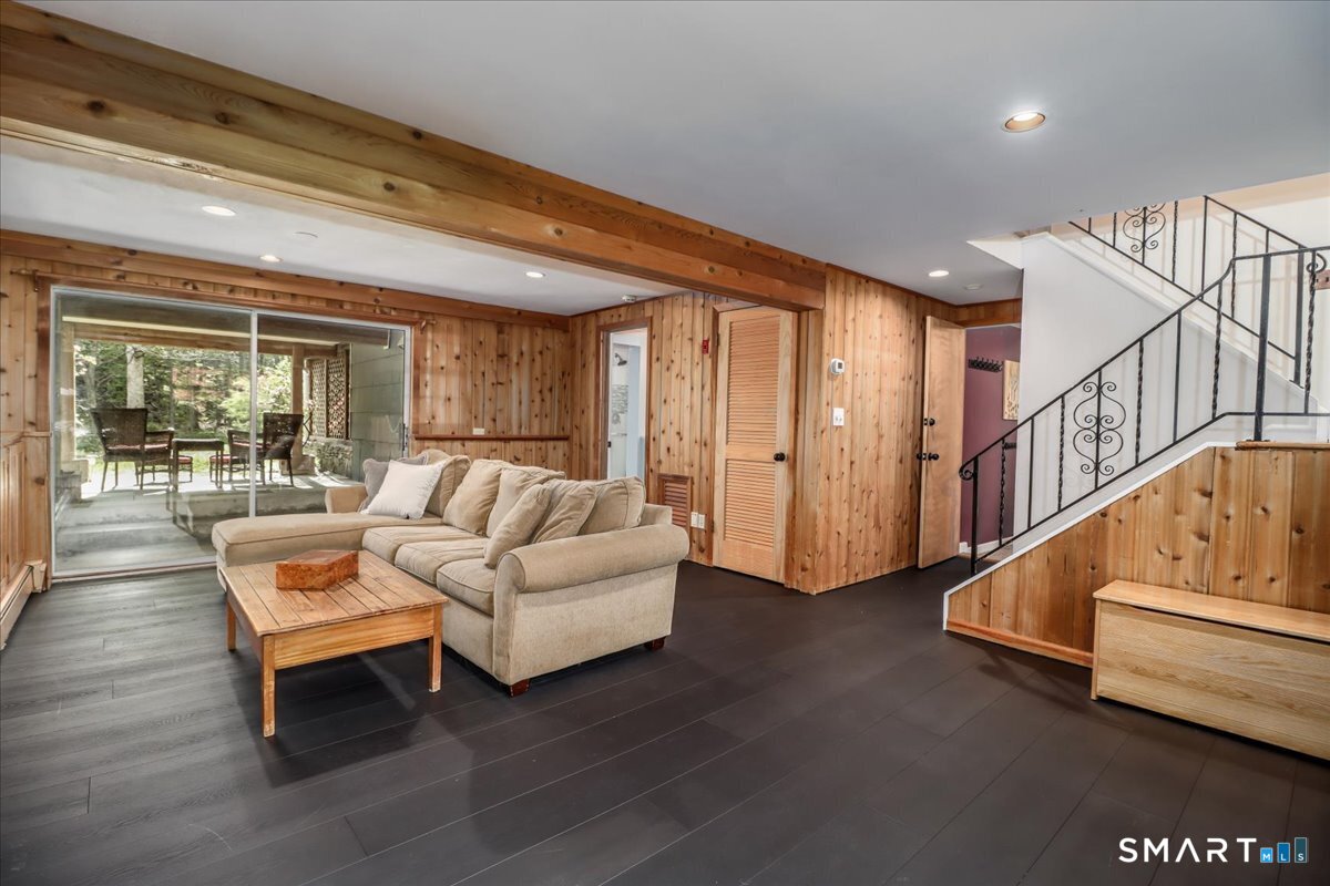 28 Fieldcrest Drive Ridgefield CT 06877