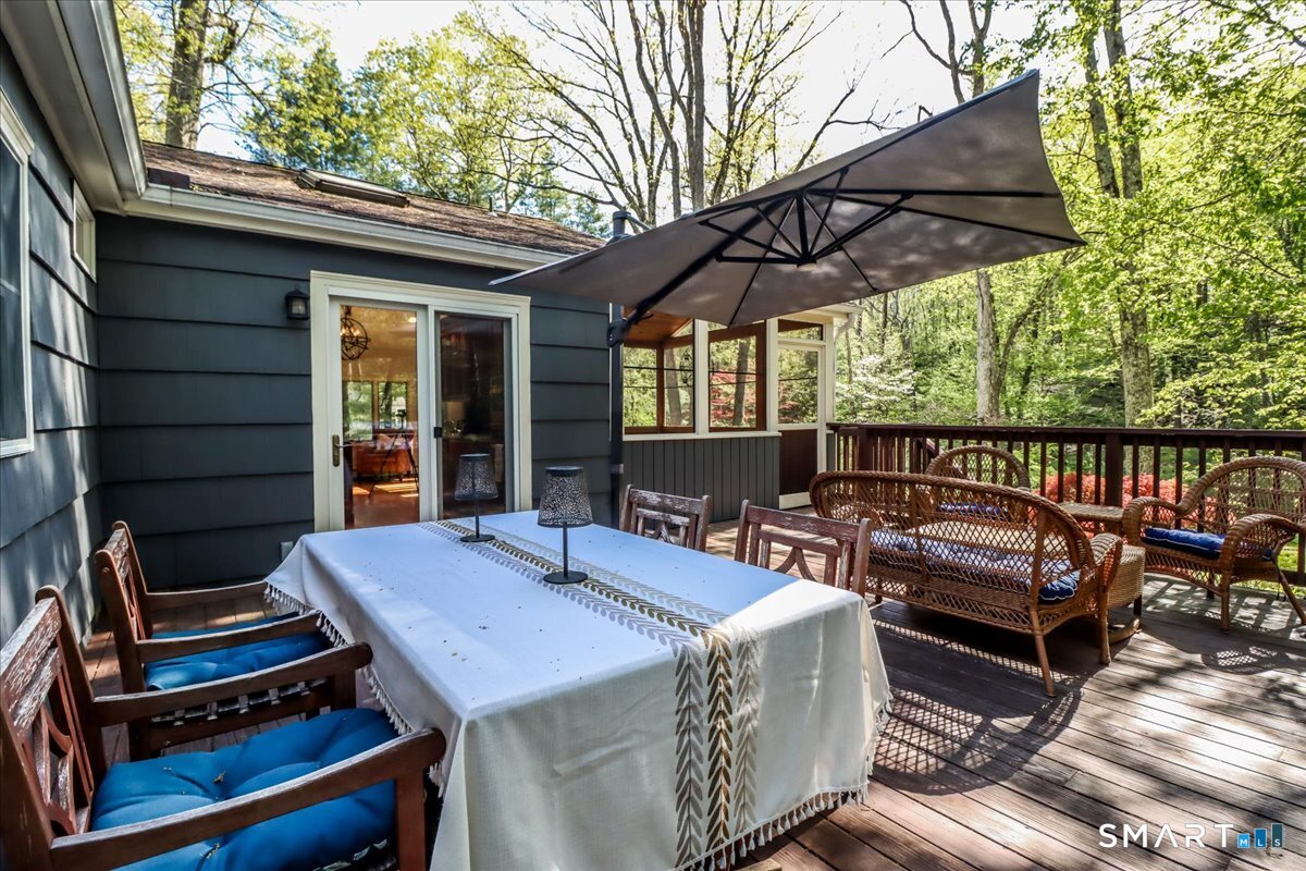 28 Fieldcrest Drive Ridgefield CT 06877