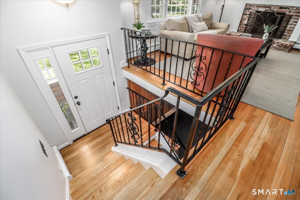 28 Fieldcrest Drive Ridgefield CT 06877