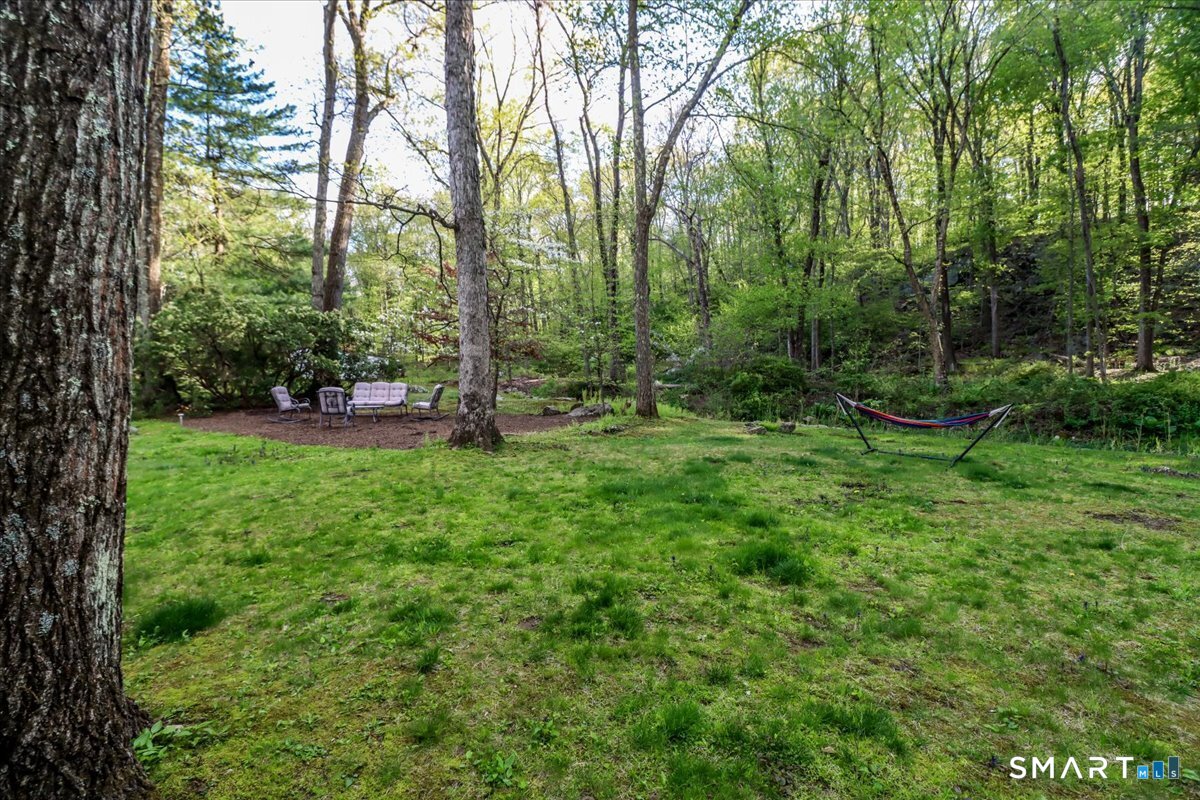 28 Fieldcrest Drive Ridgefield CT 06877