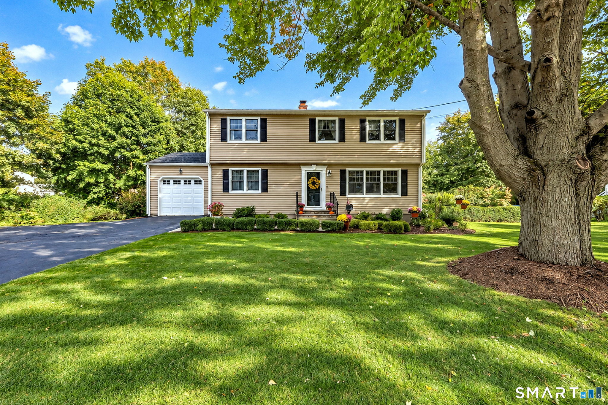 Milford CT, 431 North Street