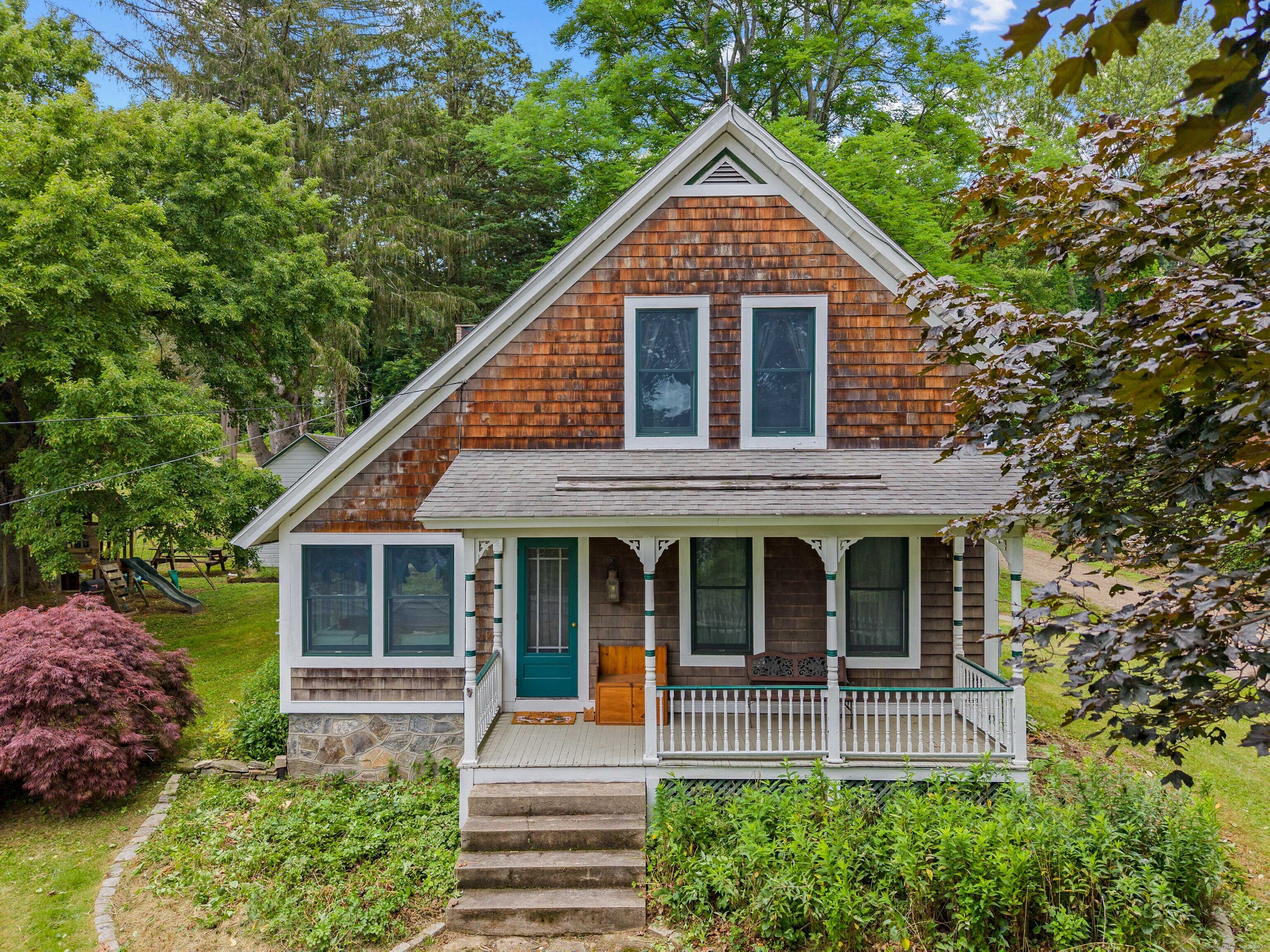 18 Cards Mill Road Columbia CT 06237