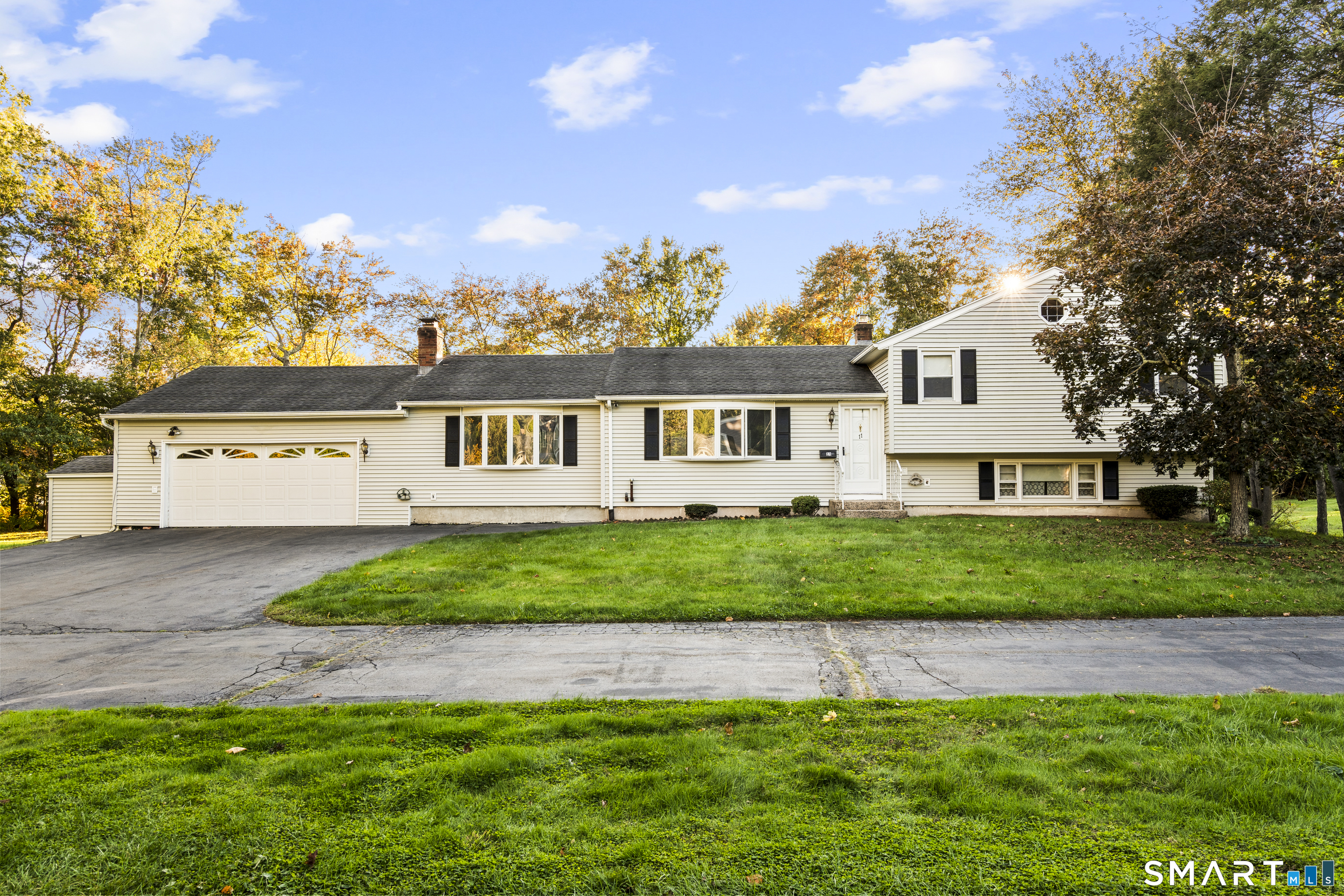 11 Peters Court North Haven CT 06473