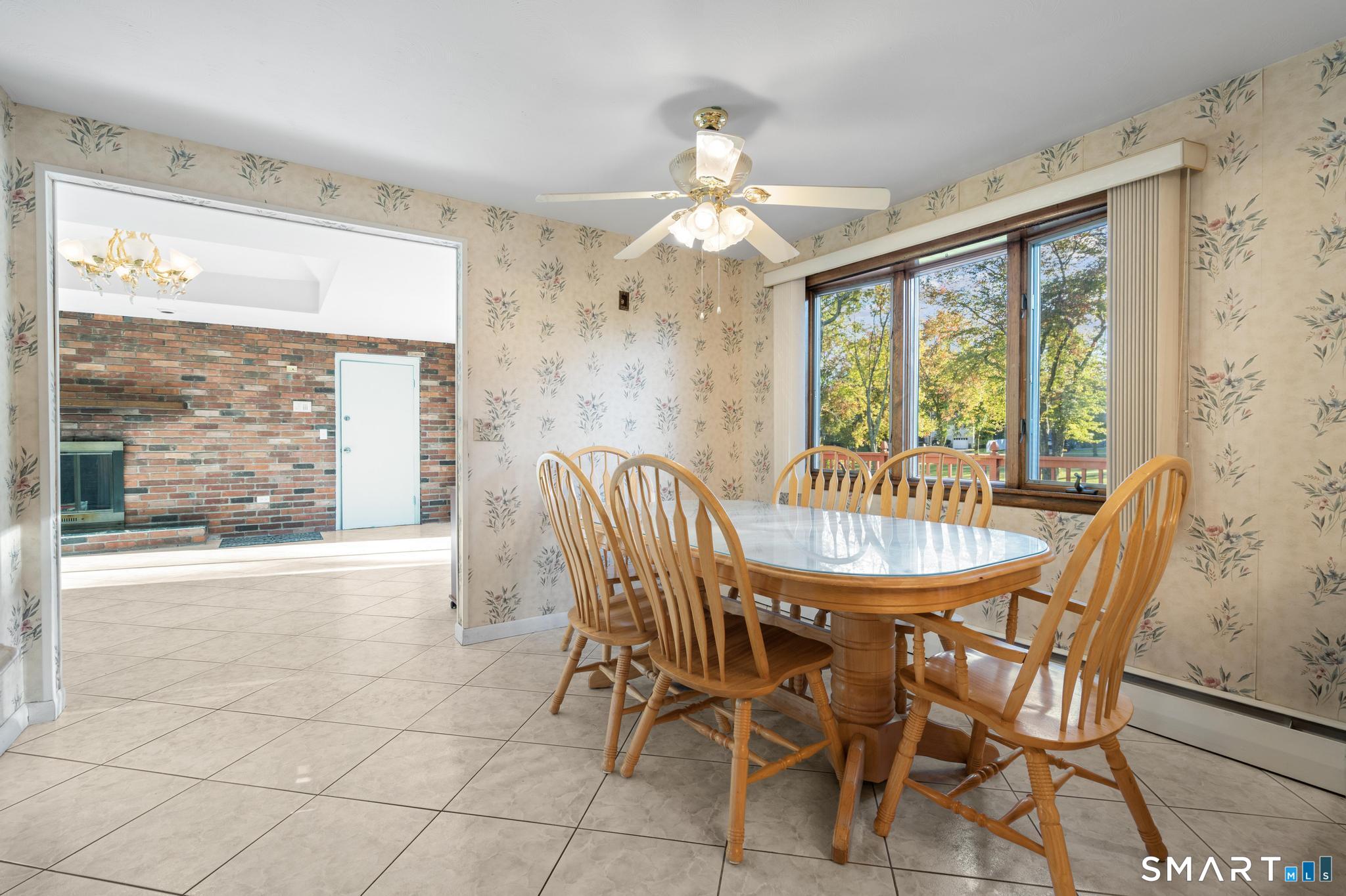 11 Peters Court North Haven CT 06473