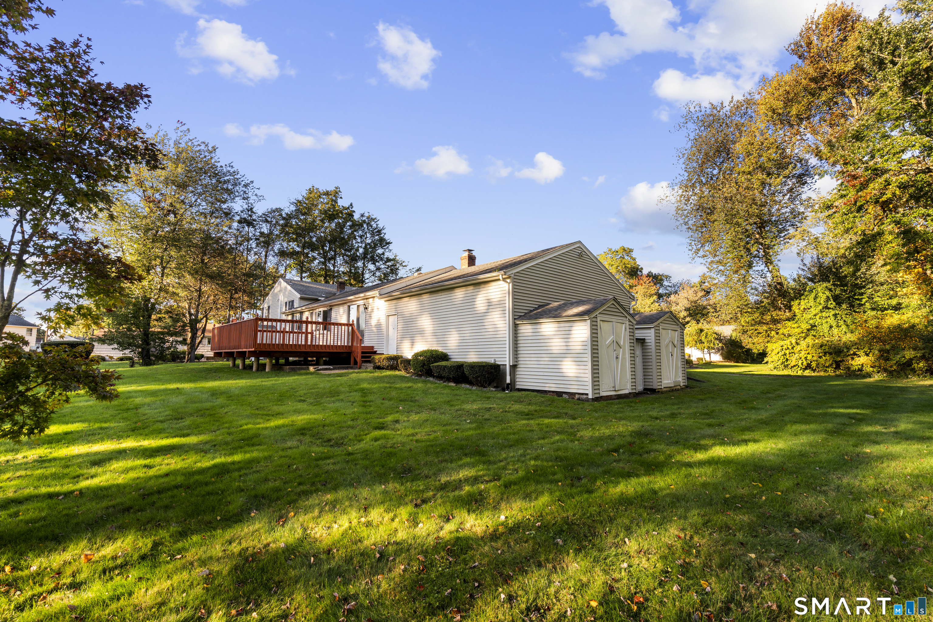 11 Peters Court North Haven CT 06473