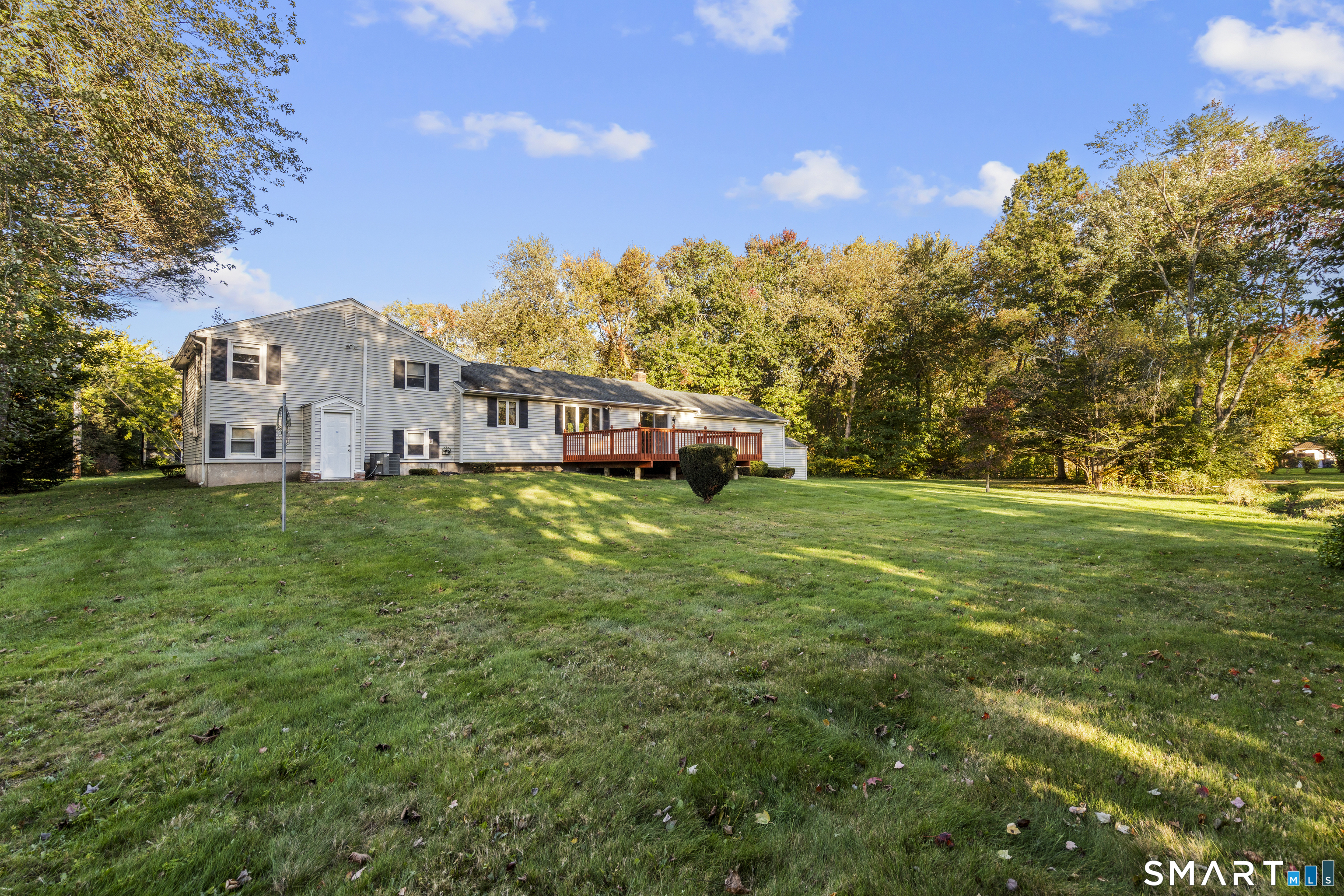 11 Peters Court North Haven CT 06473