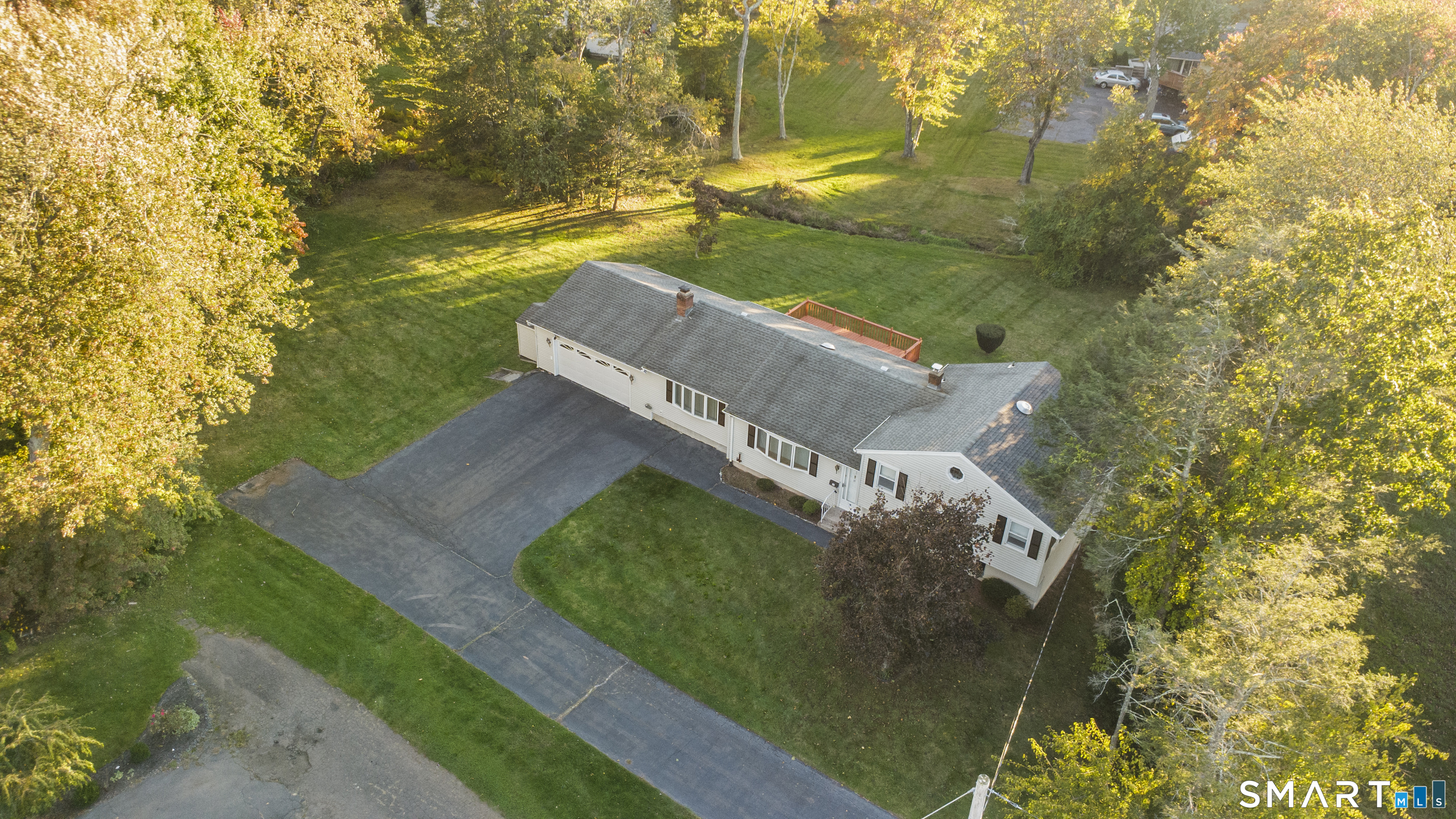11 Peters Court North Haven CT 06473