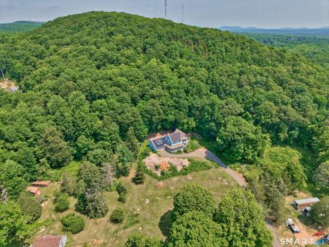 45 Carmel Road Bethany CT 06524