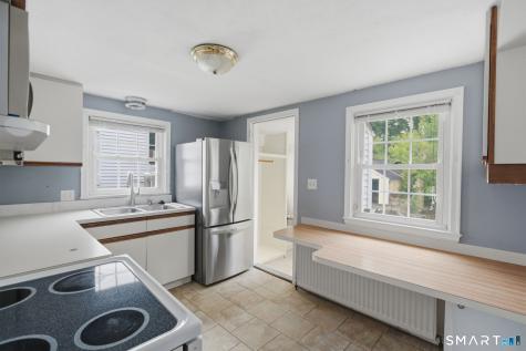 33 Byrd Road Wethersfield CT 06109