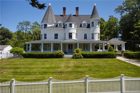 220 Farist Road Fairfield CT 06825