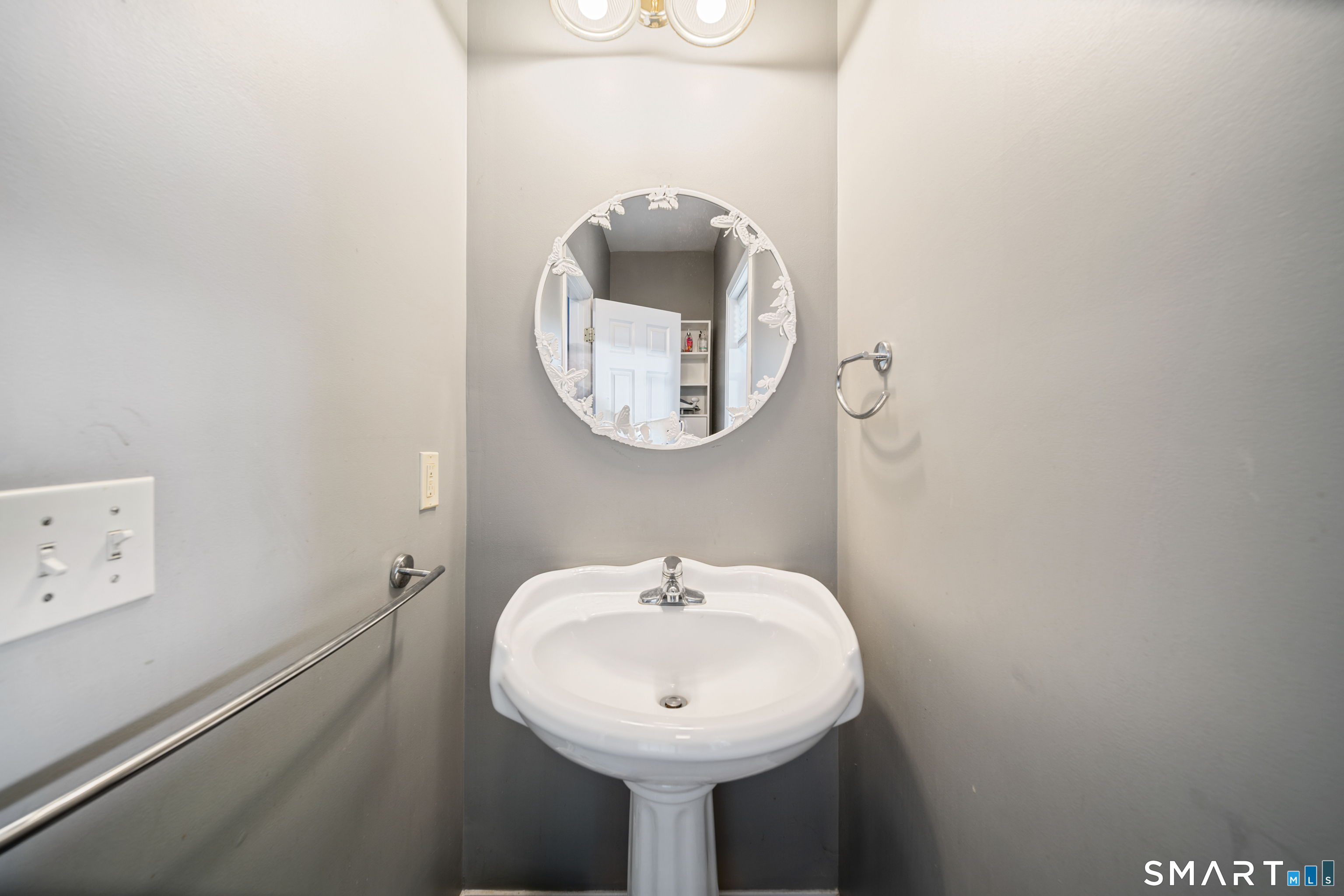 387 Wooster Street Naugatuck CT 06770