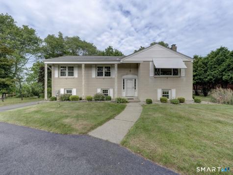 390 Ballfall Road Middletown CT 06457