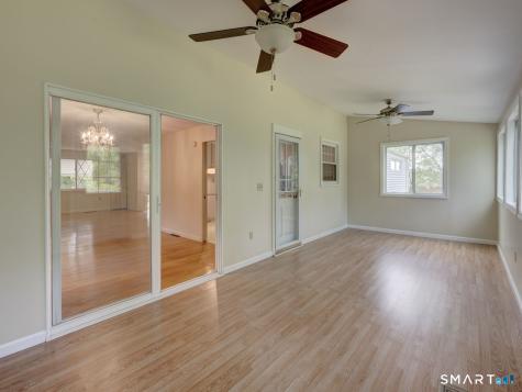390 Ballfall Road Middletown CT 06457