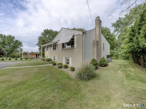 390 Ballfall Road Middletown CT 06457