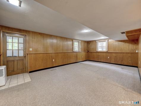 390 Ballfall Road Middletown CT 06457