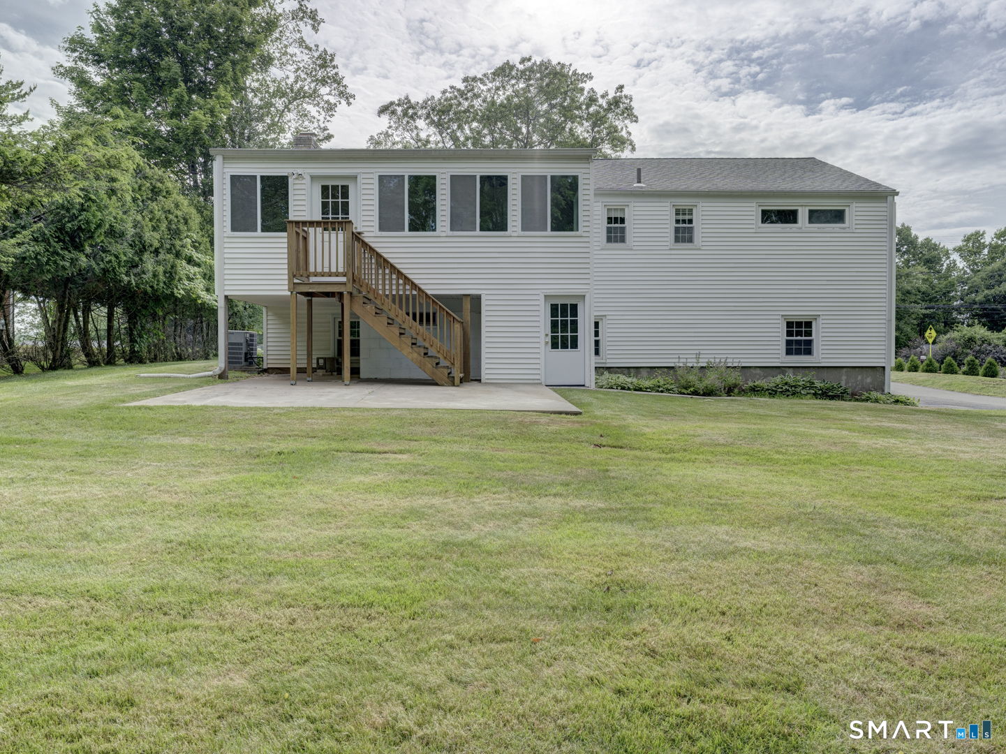 390 Ballfall Road Middletown CT 06457