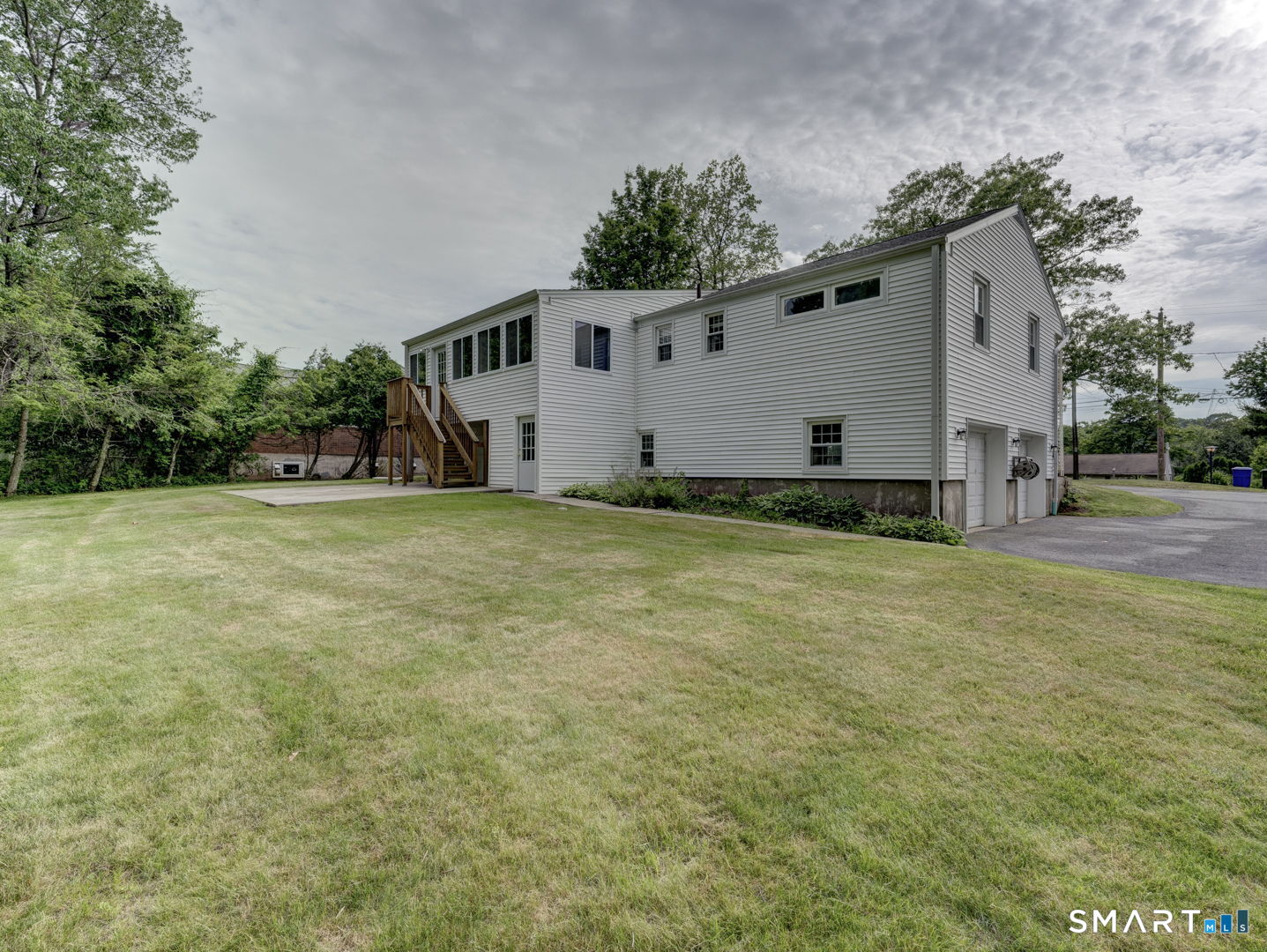 390 Ballfall Road Middletown CT 06457