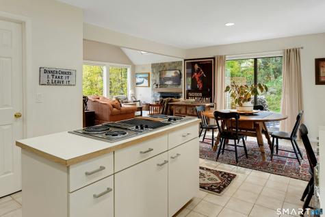 30 Ridge Brook Lane Stamford CT 06903