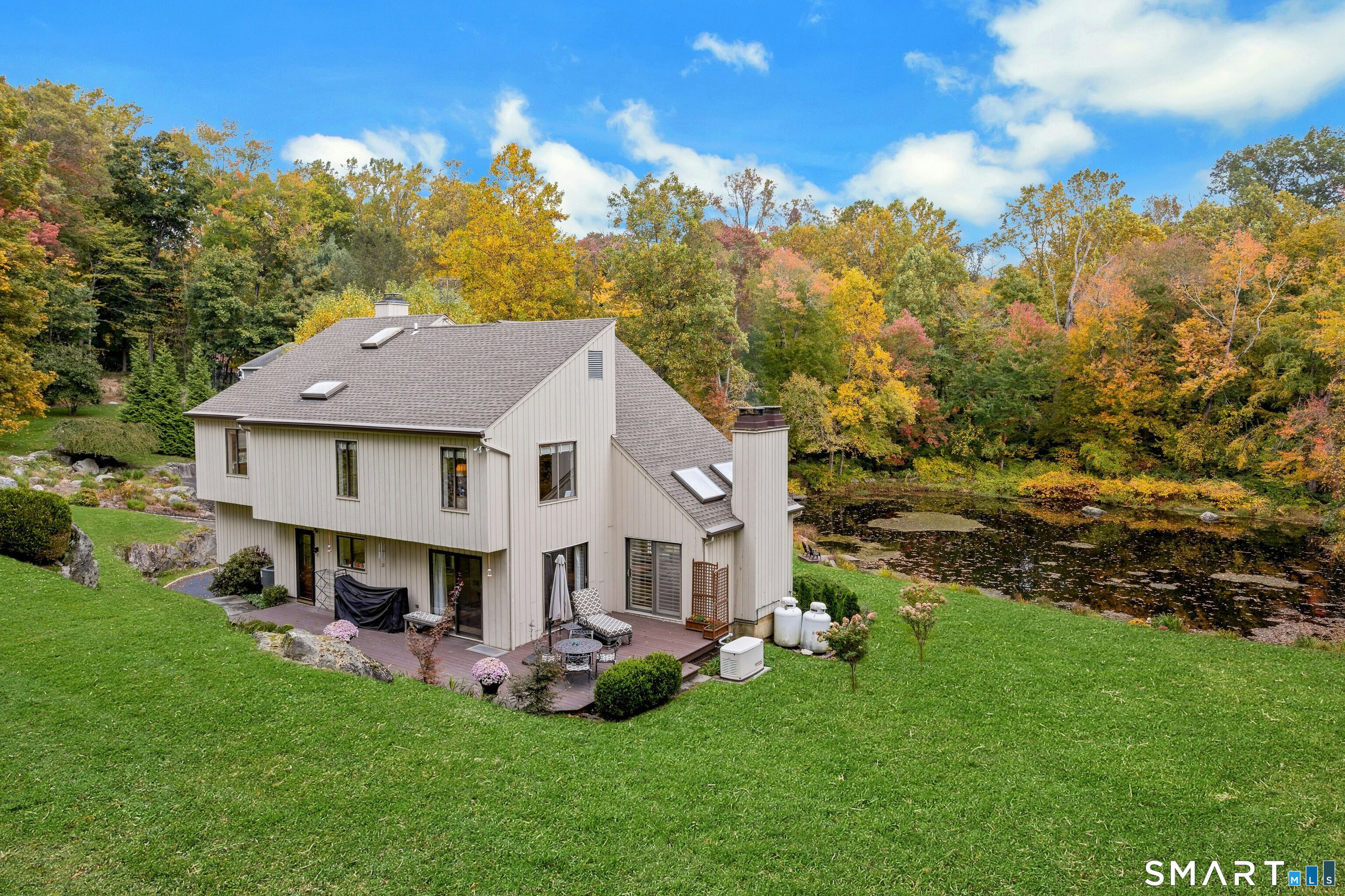 30 Ridge Brook Lane Stamford CT 06903
