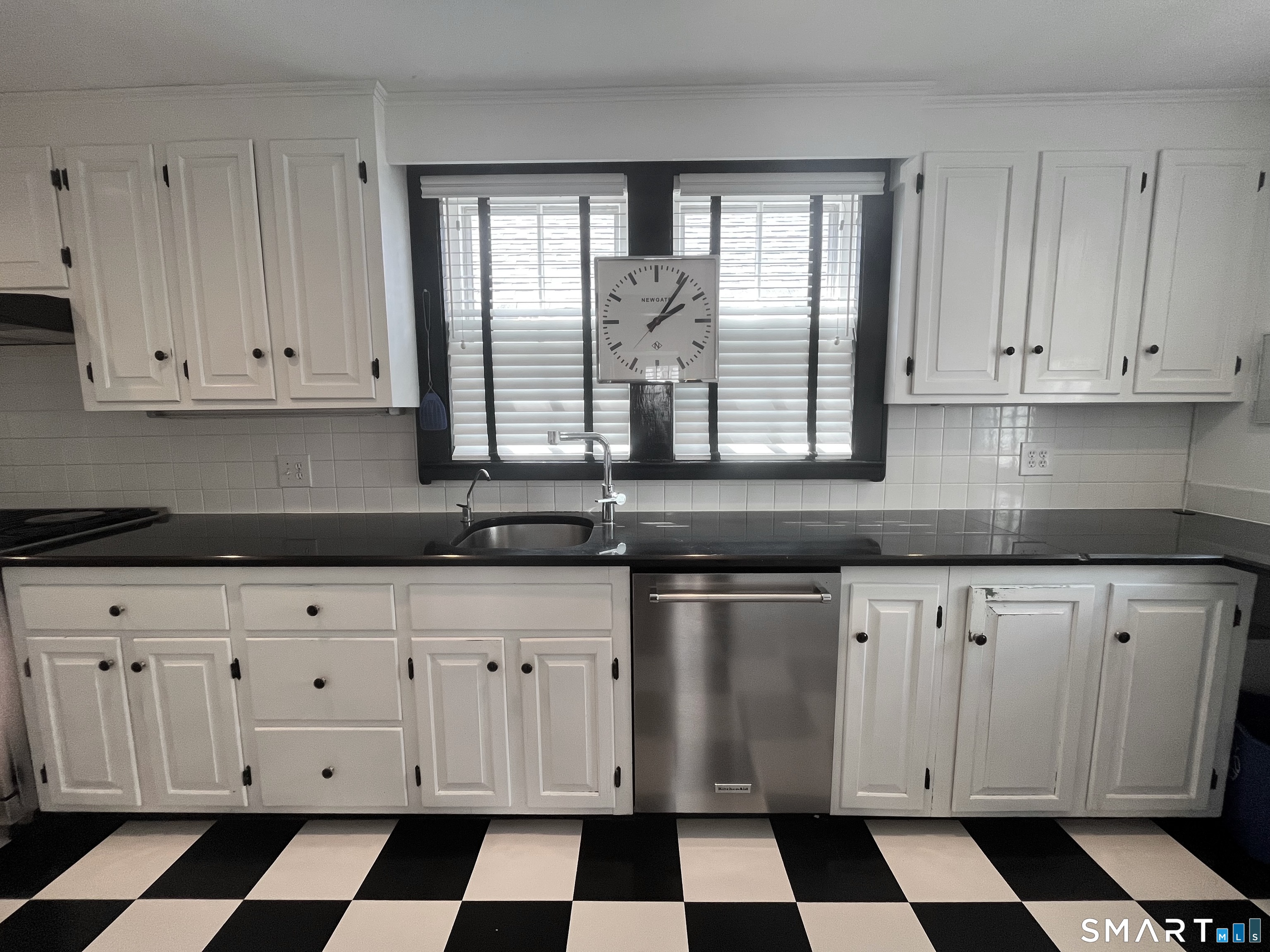 15 Grand Street Stonington CT 06378
