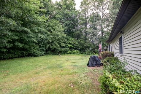 112 Leigh Drive East Haven CT 06512