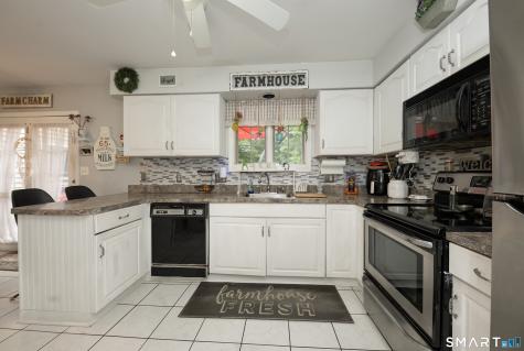 112 Leigh Drive East Haven CT 06512