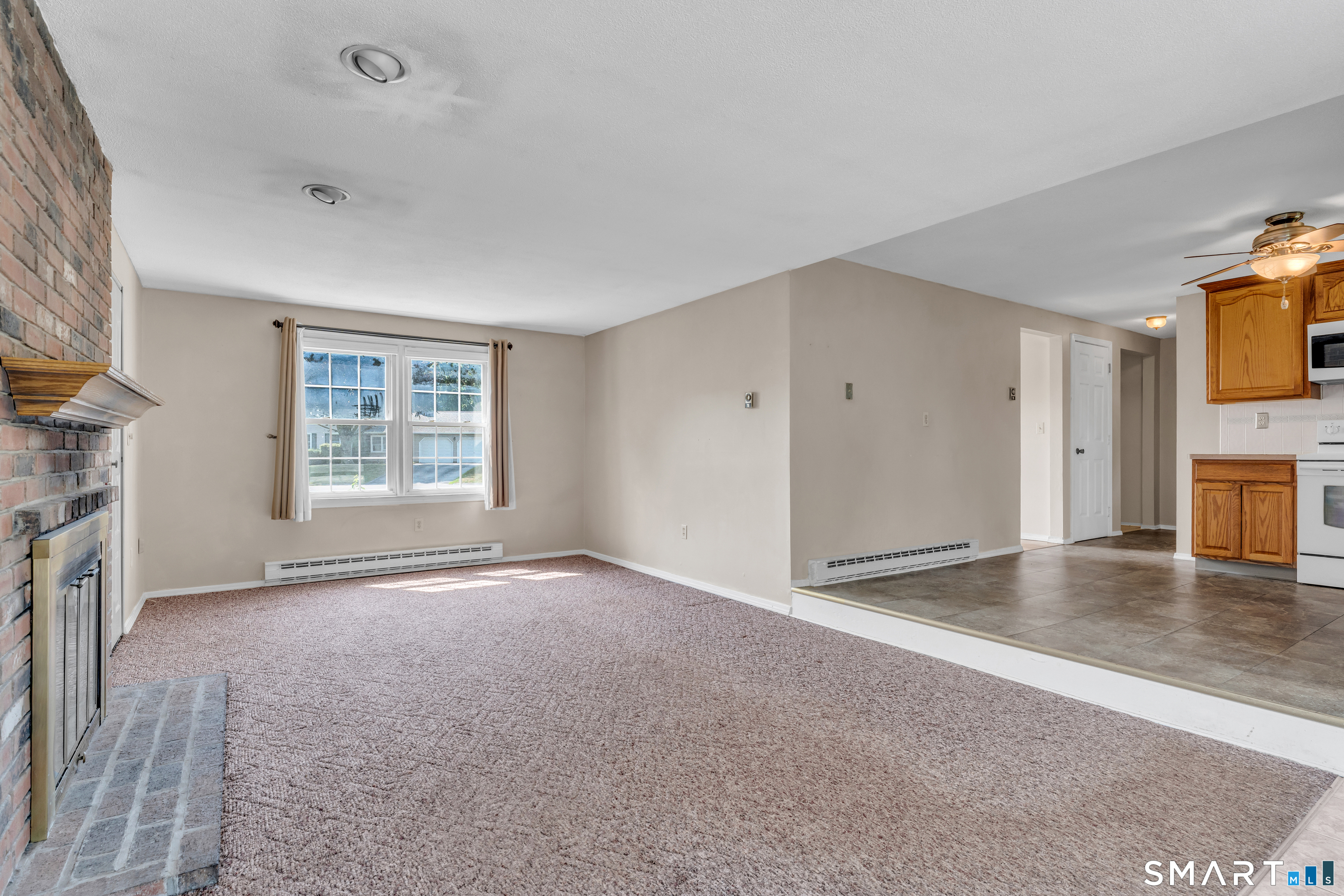 9 Cross Drive Waterford CT 06385