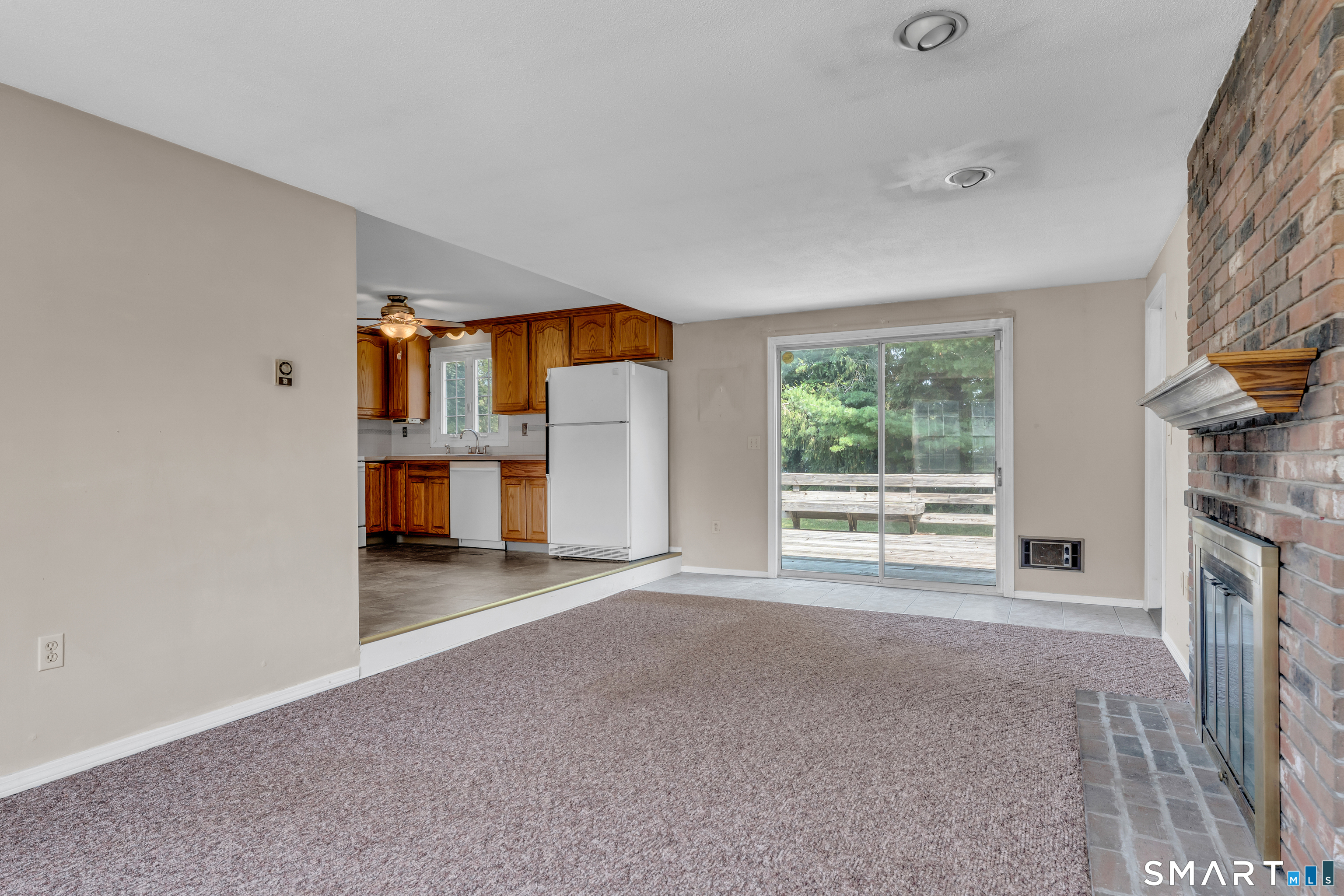 9 Cross Drive Waterford CT 06385