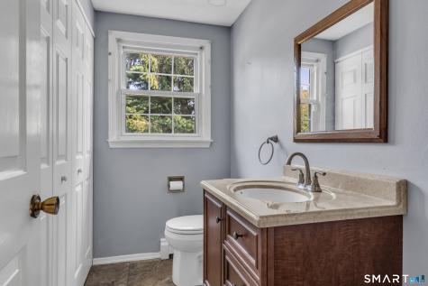 9 Cross Drive Waterford CT 06385