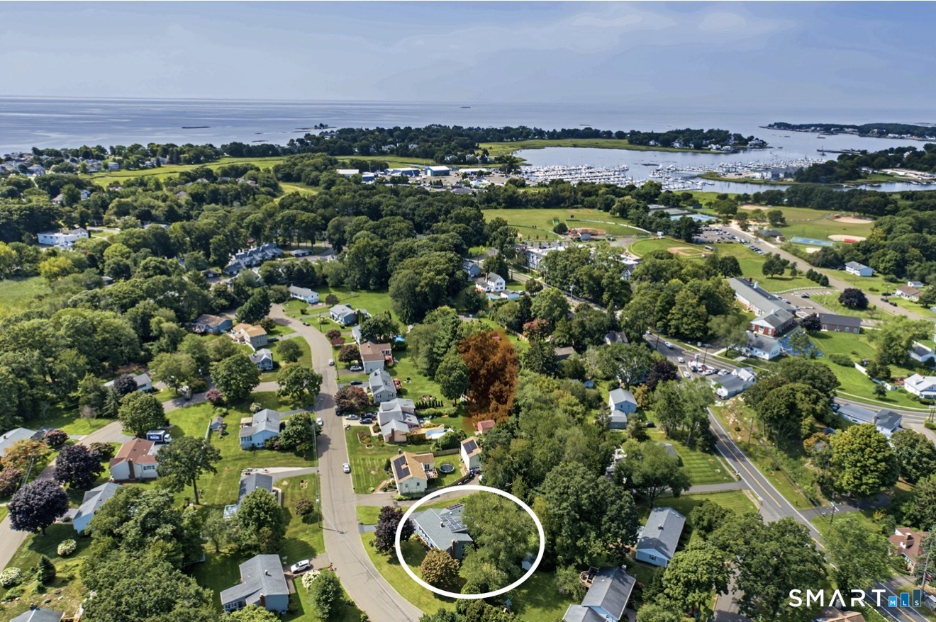 11 Woodside Drive Branford CT 06405