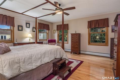 11 Woodside Drive Branford CT 06405