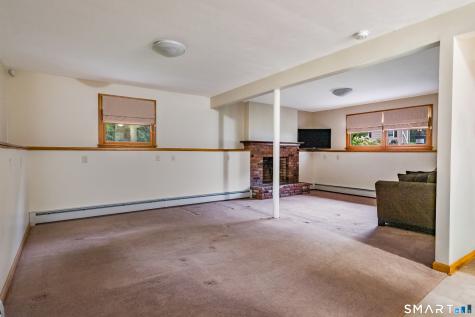 11 Woodside Drive Branford CT 06405