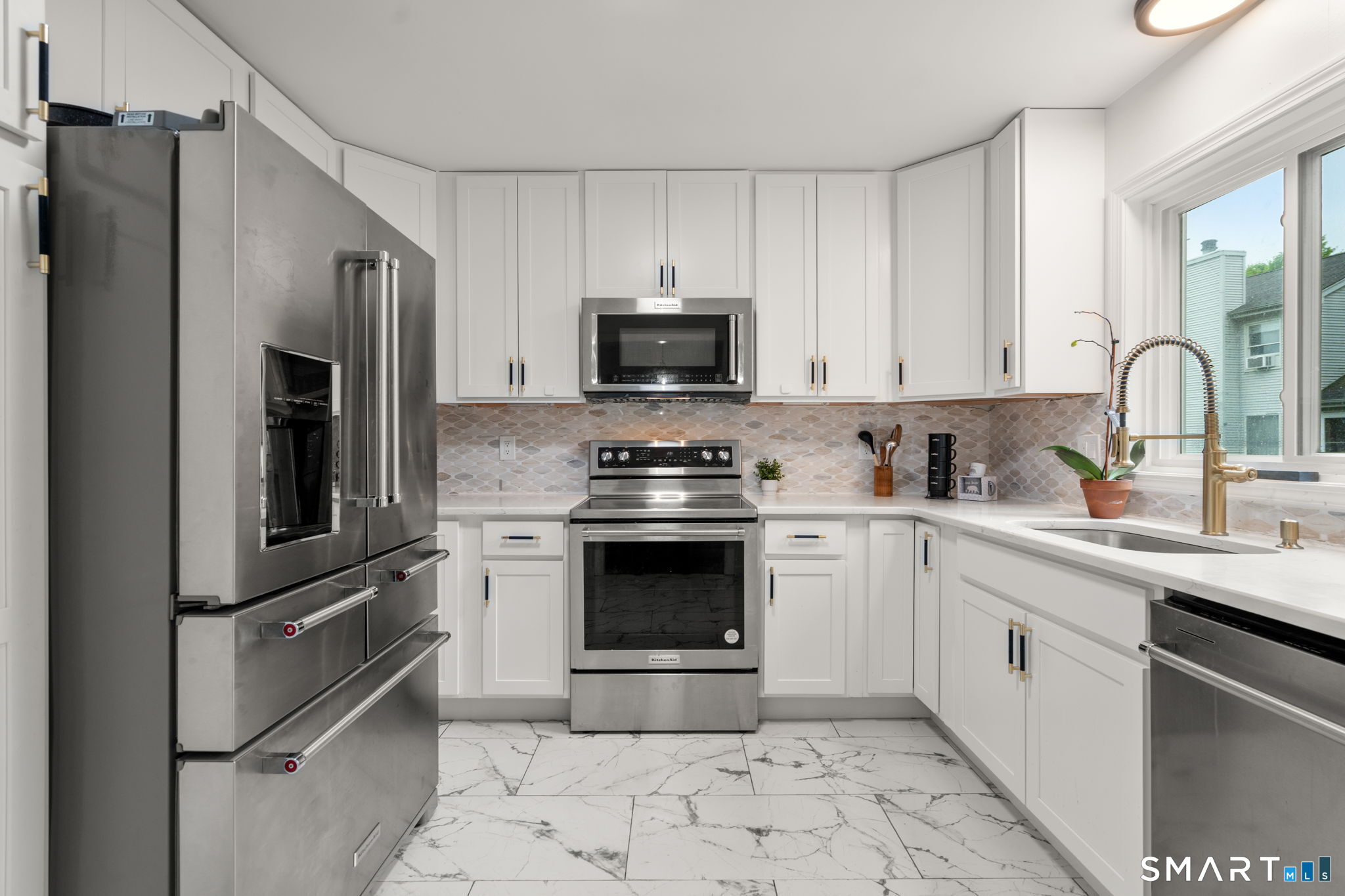 63 Chatam Lane Torrington CT 06790
