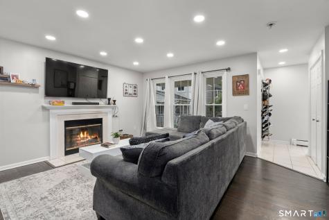 63 Chatam Lane Torrington CT 06790