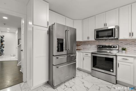 63 Chatam Lane Torrington CT 06790
