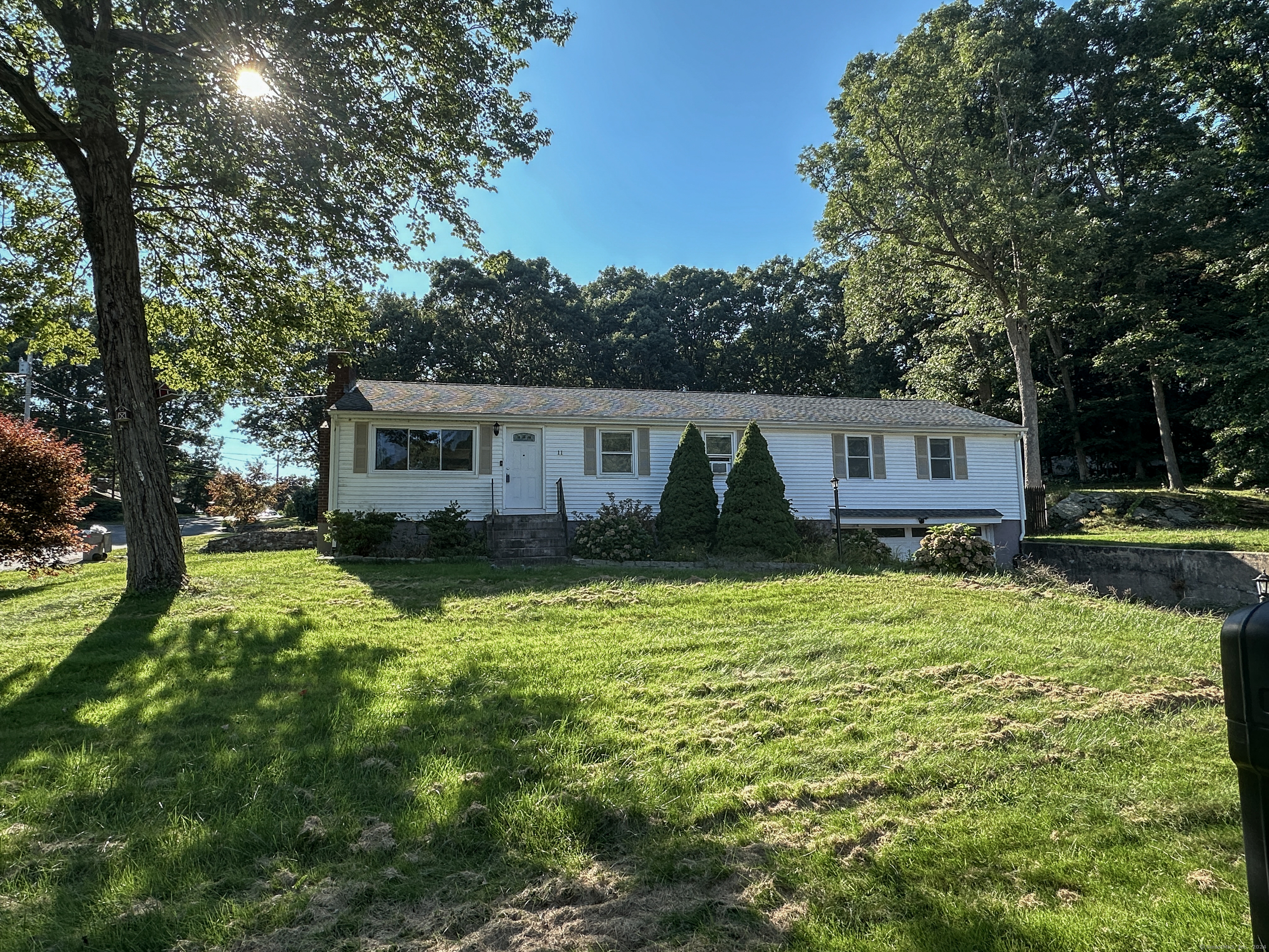 11 Doris Road Bristol CT 06010