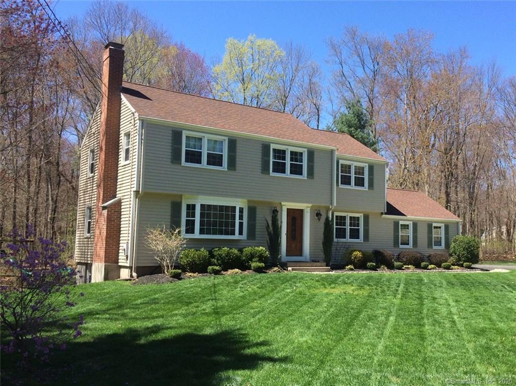 12 Cardinal Road Simsbury CT 06070