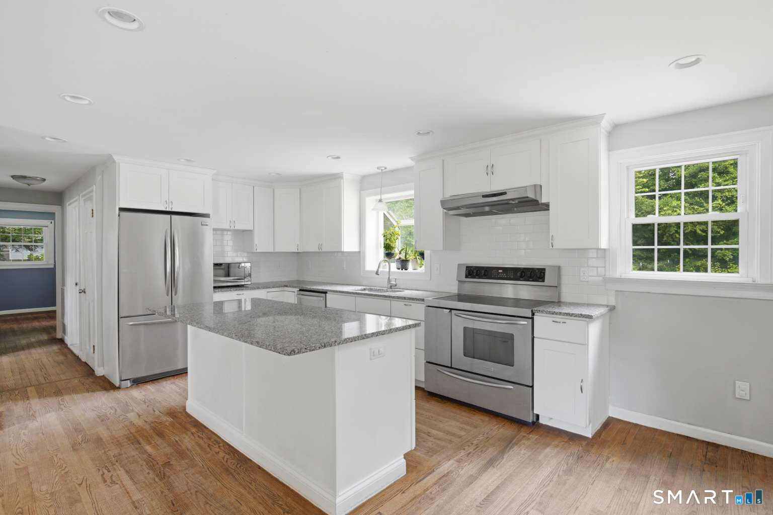 16 Ramblewood Drive Branford CT 06405