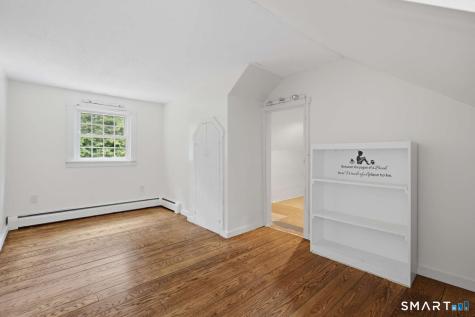 16 Ramblewood Drive Branford CT 06405