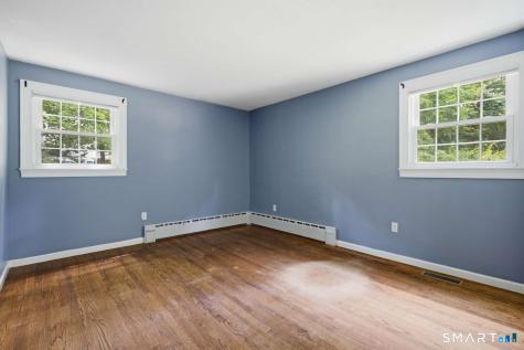 16 Ramblewood Drive Branford CT 06405