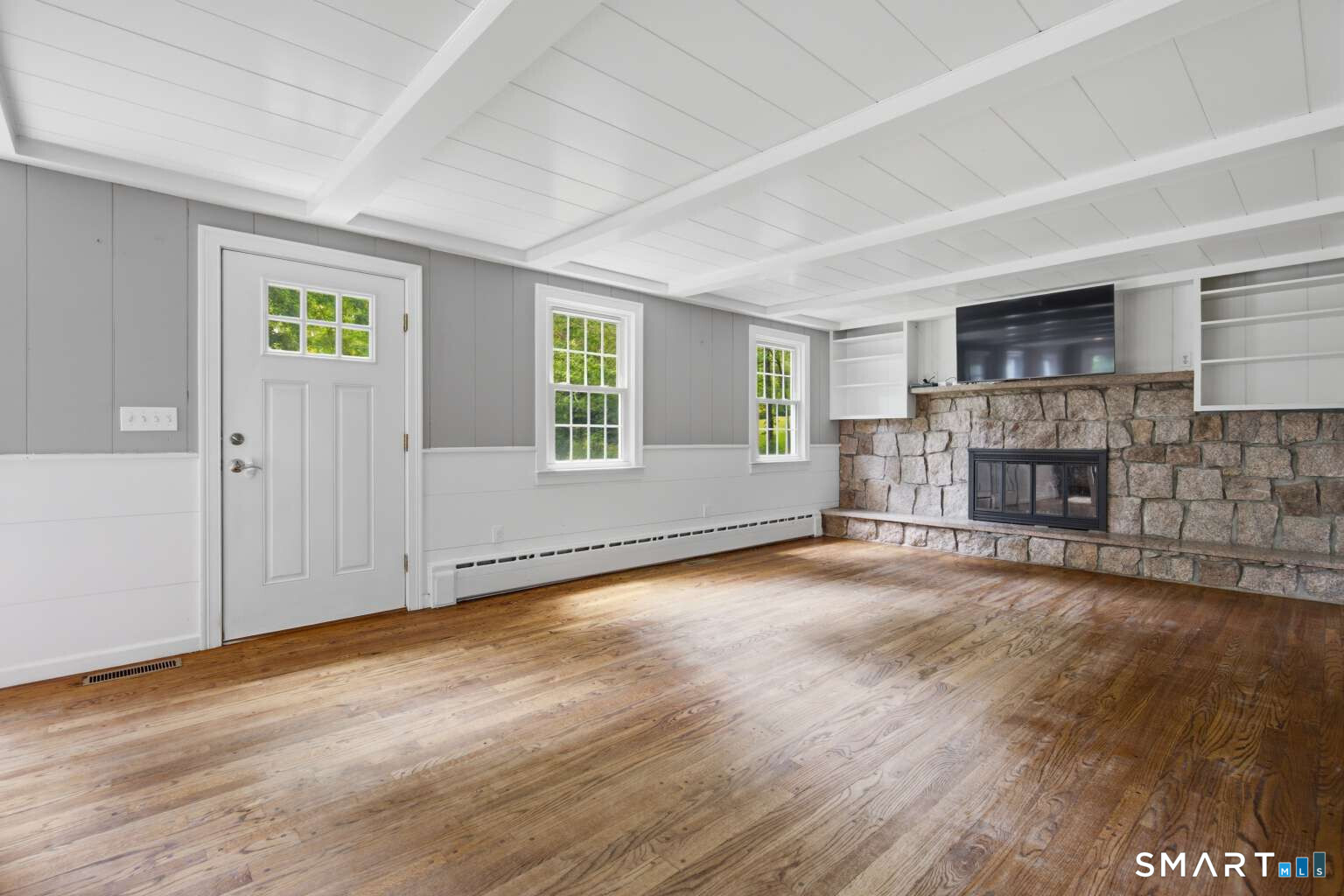 16 Ramblewood Drive Branford CT 06405