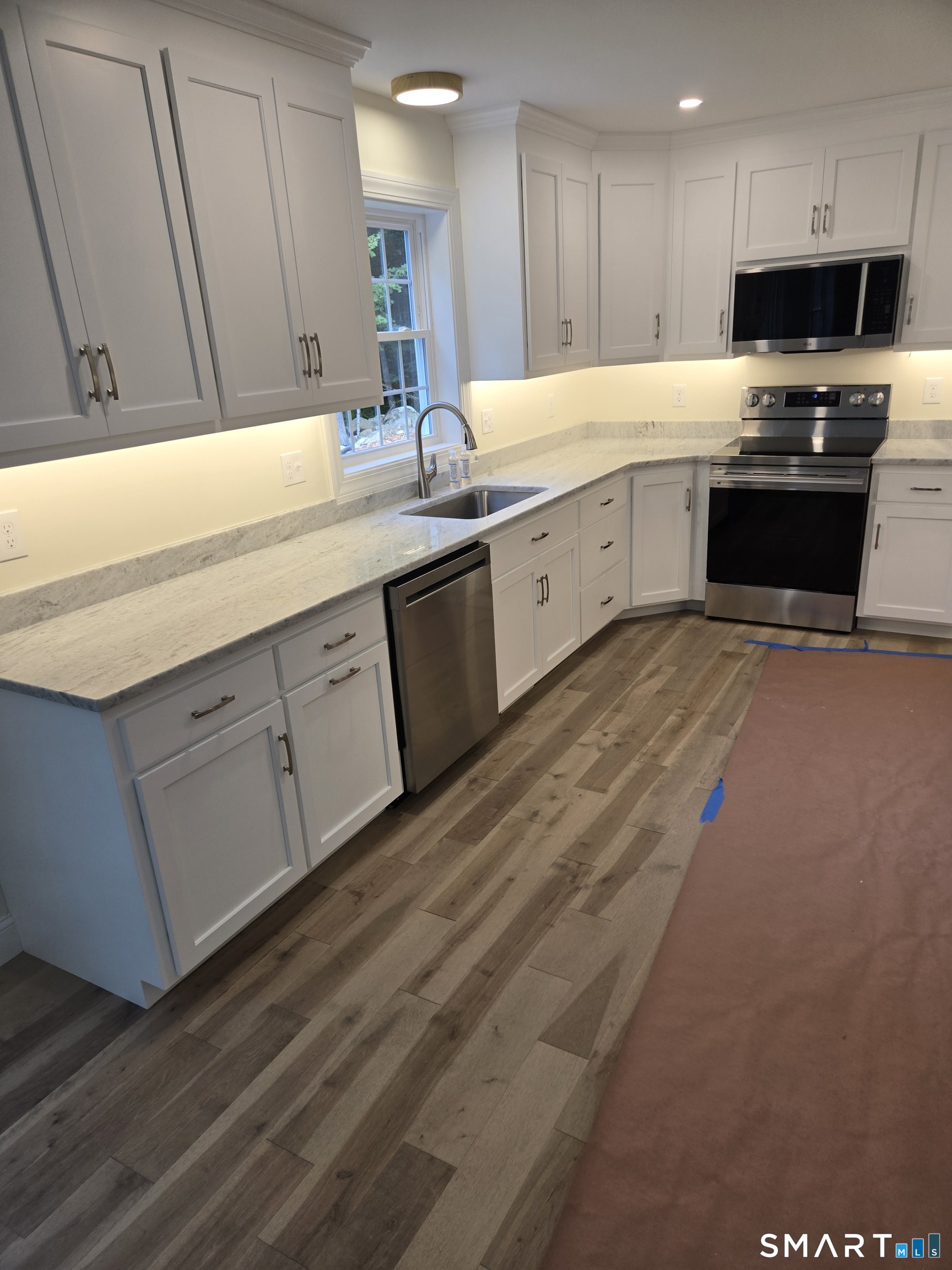 127 Holcomb Hill Road New Hartford CT 06057