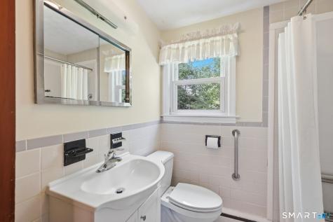 72 Steele Road Enfield CT 06082