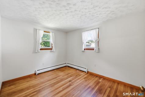 72 Steele Road Enfield CT 06082