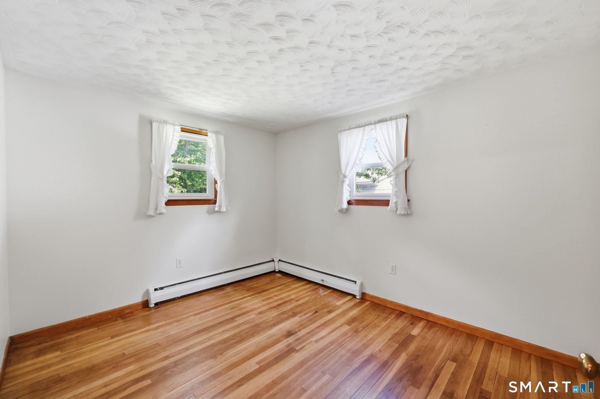 72 Steele Road Enfield CT 06082