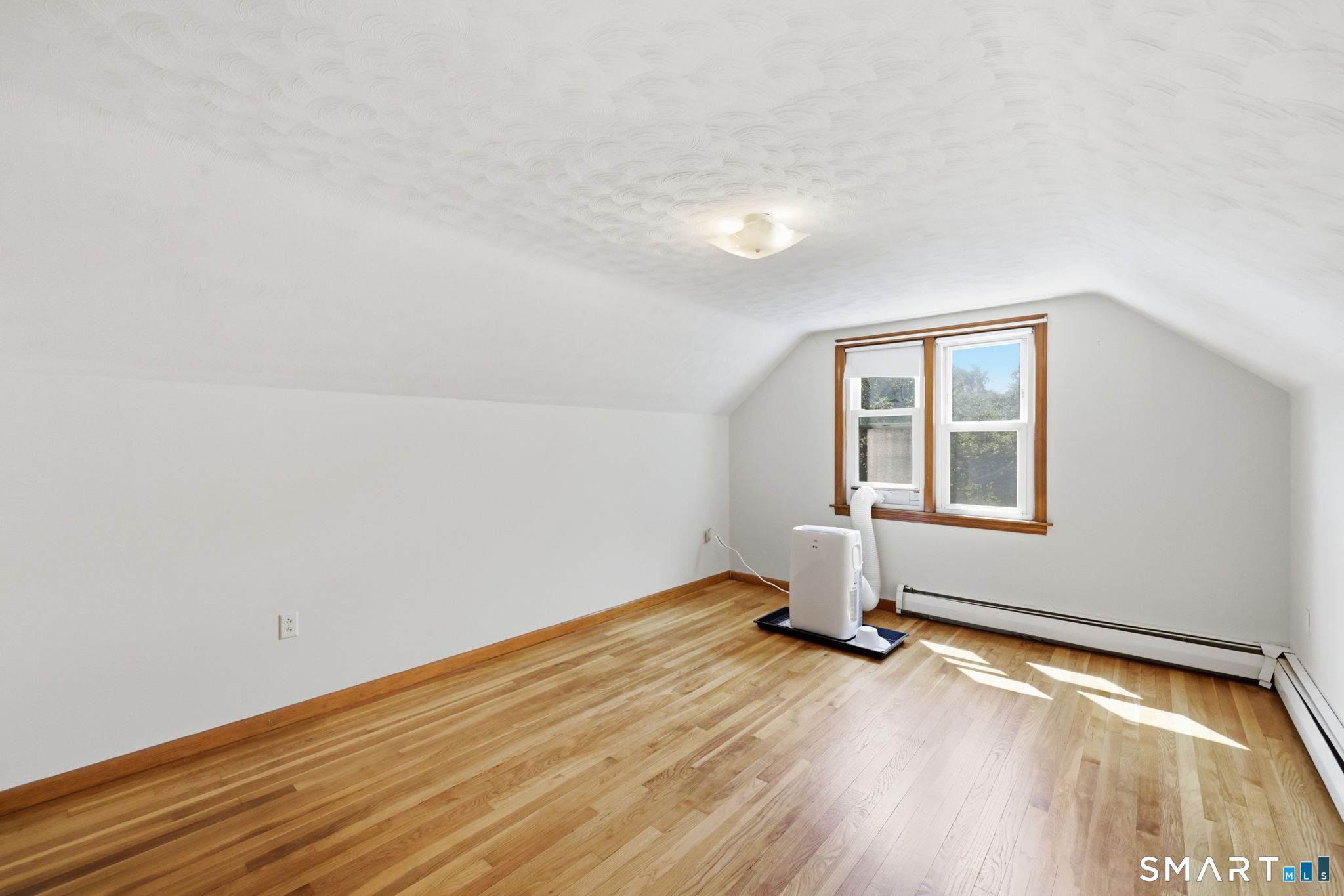72 Steele Road Enfield CT 06082