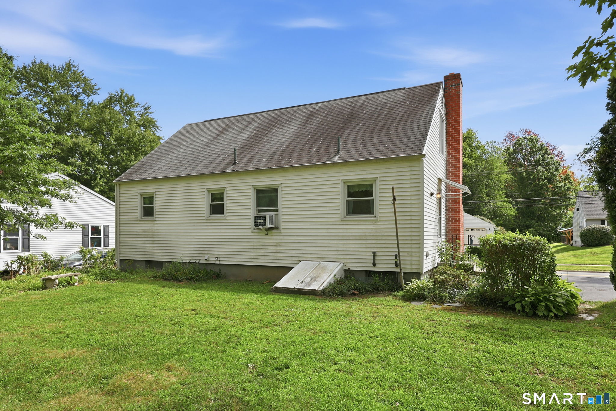 72 Steele Road Enfield CT 06082